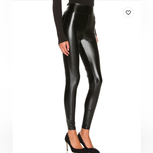 Steve Madden Pants - Steve Madden Skinny Dip Legging in Black